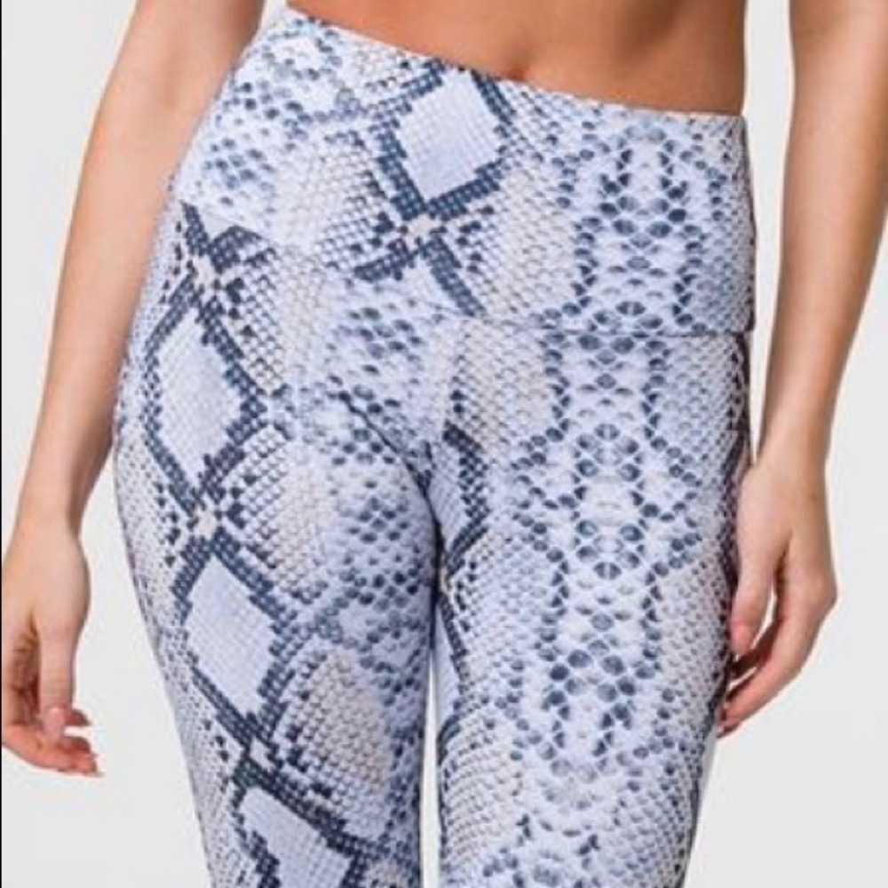 Onzie Anaconda High Rose Midi Leggings
